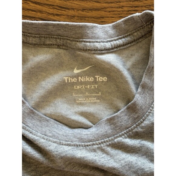 Nike Dri-Fit T-Shirt, Gray, Men’s Large, Short-Sleeve, Round Neck - Picture 6 of 7